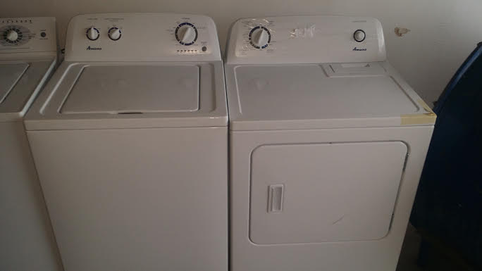 Knoxville used Amana Estate washer dryer set