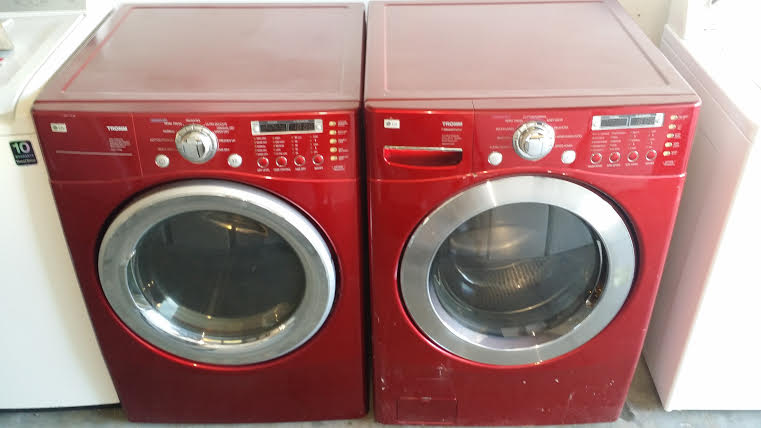 Knoxville used LG Tromm washer dryer set