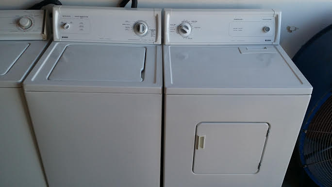 Knoxville used Kenmore Heavy Duty washer dryer set