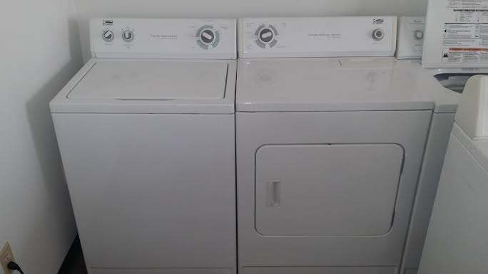 Knoxville used Whirlpool Estate washer dryer set